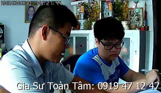 gia-su-toan-tam-bac-hai-phan-tich-2-yeu-to-quan-trong-cua-mon-van